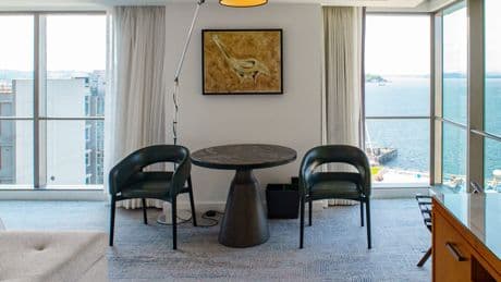 I stayed at a 5-star Four Seasons in Seattle. My $1,000-a-night room had the best view in the city.