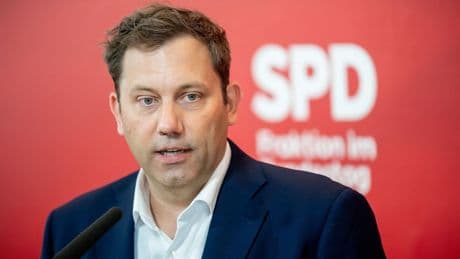 SPD sucht neue Perspektiven: Klingbeil diskutiert mit SPD-Basis in NRW
