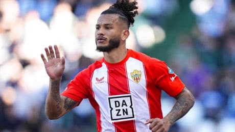 El Almería se hace de oro en Segunda División: el club de los 100 millones que ostenta una fábrica de delanteros de élite