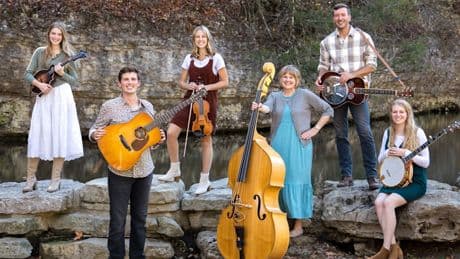 „The Petersens“ erstmals live in Berlin - Im Lockdown wurde diese Familie weltbekannt