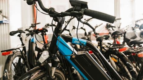 Hohe Unfallgefahr: Wichtiger Fahrradteil-Rückruf betrifft über 200 Modelle