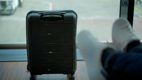 Wann drohen Extrakosten beim Handgepäck? Und was darf alles rein?