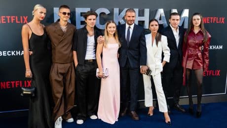La guerra (milionaria) dei Beckham: Brooklyn ai ferri corti con i genitori e un matrimonio spacca la famiglia