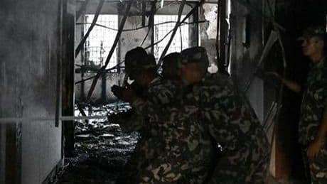 Nepal'de protestolar çığırından çıktı: 15 binden fazla mahkum firar etti!