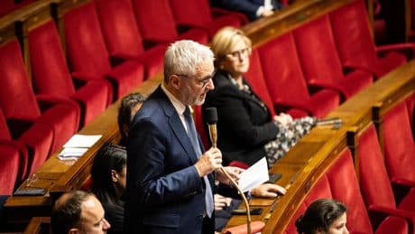 Soins palliatifs : à mi-parcours de l’examen du texte, le consensus s’effrite
