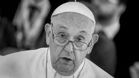 Religion: Trauerbeflaggung in Mecklenburg-Vorpommern für Papst
