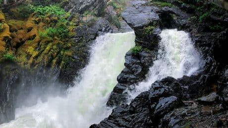 Body found of 3rd hiker who went over waterfall in southeast B.C.: police