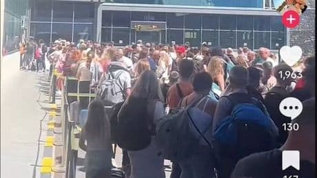 Brits rage at 'inhuman' Spanish airport queues as officials call emergency meeting