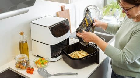 Kochen mit der Heißluftfritteuse: Mit diesen Experten-Tipps werden Ihre Speisen noch besser
