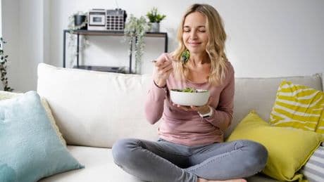 Add one thing to your diet to slash risk of bowel cancer according to doctor