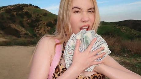Influencerin Lil Tay: Arbeitest du noch oder bist du schon auf Onlyfans?