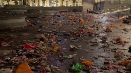 ‘Absolutely disgusting’ – Sunderland fans blasted after footage of how Trafalgar Square was left following party emerges