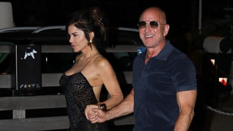 Lauren Sanchez et Jeff Bezos : ces détails luxueux qui signent leurs looks d’ultrariches en vacances à Ibiza
