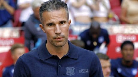 Robin van Persie: Bir tarafım Fenerbahçe'yle eşleşmeyi umuyordu