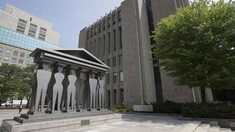 Toronto judge accuses lawyer of using AI and fake cases to make legal arguments