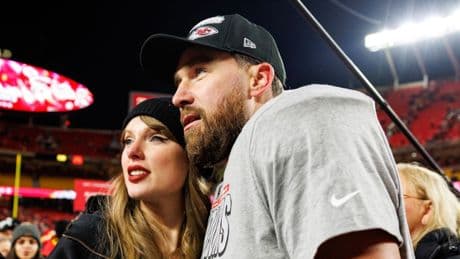 Romantischer Antrag von Travis Kelce: Taylor Swift hat sich verlobt