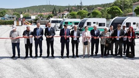 Ilıca'da yaz sezonu coşkusu Karavan Kamp Alanı açılış heyecanı ile birleşti