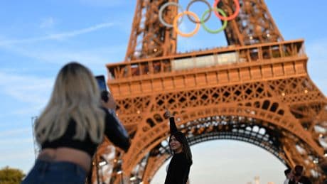 Les visiteurs de la tour Eiffel plus satisfaits que jamais en 2024