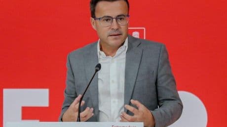Las causas contra su entorno llevan a Sánchez a cambiar sus estándares éticos en el PSOE