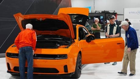 Stellantis warns of $2.7 billion loss for 1st half of 2025 due to tariffs and some big charges