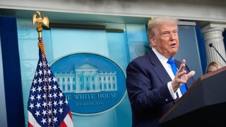 Syrie : Donald Trump met fin aux sanctions américaines sauf pour Bachar Al Assad