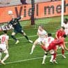 Fußball-Bundesliga: Last-Minute-Schock: Bayerns Meisterparty nach 3:3 verschoben