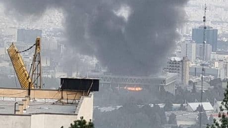 Israel bombardea la sede de la radiotelevisión pública iraní basándose en que difunde "propaganda del régimen"