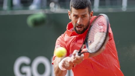Djokovic gana la semifinal de Ginebra y se sitúa a una victoria del título 100