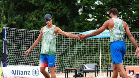 <p style="margin-bottom: 11px;"><span style="font-size: 11pt;"><span style="line-height: 107%;"><span style="font-family: Arial,sans-serif;">Beach volley: europei maschili, bene Dal Corso/Viscovich che passano il turno</span></span></span></p>