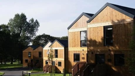 English holiday resort dubbed a ‘posh Center Parcs for less money’ has 18th century manor house and 40 kids activities