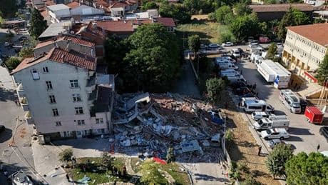 Balıkesir'de bir ayda 9 bine yakın artçı: Daha büyük deprem bekleniyor mu?