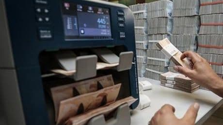 Bankacılık sektörünün mevduatı geriledi