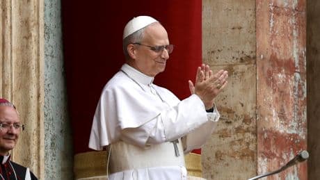 Con il Papa americano è tornato il mistero, sulla scia di Ratzinger e Romano Guardini