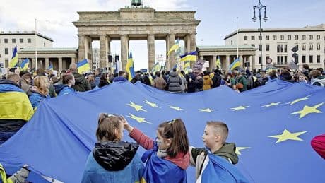 Oekraïners mogen van Brussel nog jaar langer in EU blijven: Nederland werkt aan eigen plannen