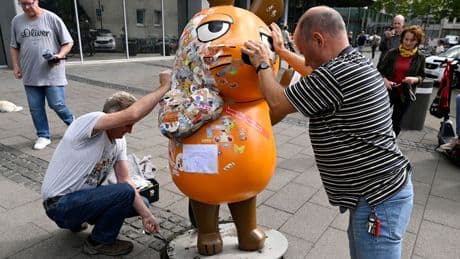 Leute: Die Maus geht in Kur