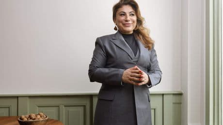 Yesim Candan: ’Mijn oma zei dat mijn lichaam meer geschikt was voor een badpak’