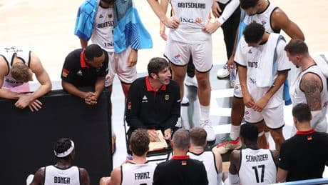 Nationalteam bei der EM: Sieg für "Warrior" Mumbru - doch Fragezeichen bleiben