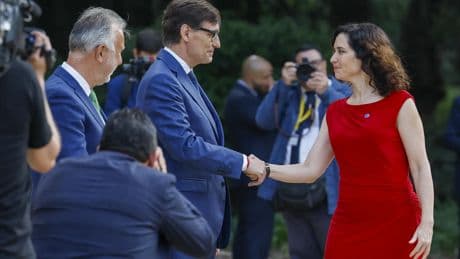 Conferencia de Presidentes en Barcelona: las fotos de una cita presidida por el rey Felipe VI