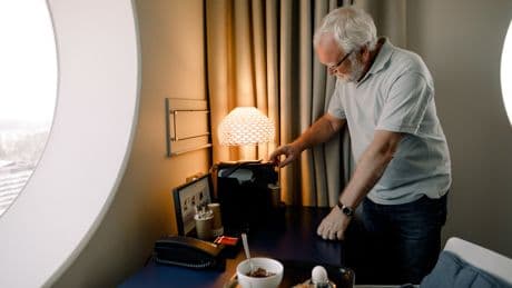 Vorsicht, Keimschleuder! Dieser Hotelzimmer-Gegenstand kann krank machen