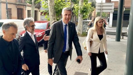 Albiol declara en los juzgados por la filtración de los datos de un sintecho que murió en la calle