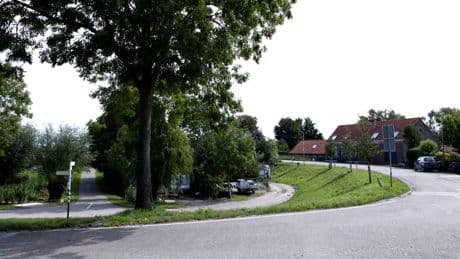 Vrachtwagenchauffeur die ongeluk veroorzaakte spreekt uiteindelijk zelf de nabestaanden toe: ‘Ik draag de pijn elke dag met me mee’