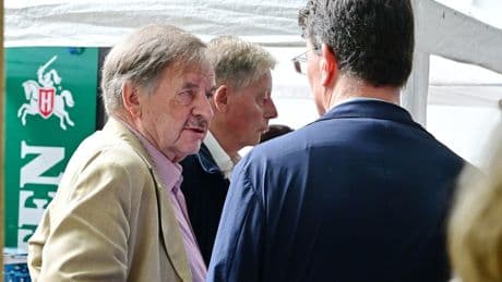 CDU-Urgestein flog aus Wohnung - Fiel Dirk Fischer auf eine Liebes-Schwindlerin herein?