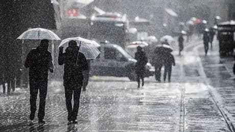 İçişleri Bakanlığı, Meteoroloji, AKOM, Valiliklerden kuvvetli sağanak uyarısı! İstanbul, Ankara, İzmir, Bolu için alarm
