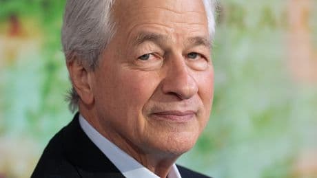 Jamie Dimon opens the door to bitcoin, warns against stagflation in wide-ranging remarks to investors