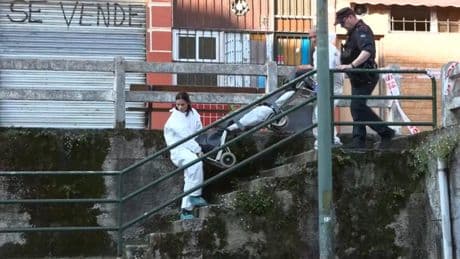 Un padre asesina a su hija, hiere a su mujer y se suicida en Bilbao