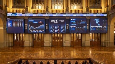 El Ibex 35 busca sostener los 14.200 puntos