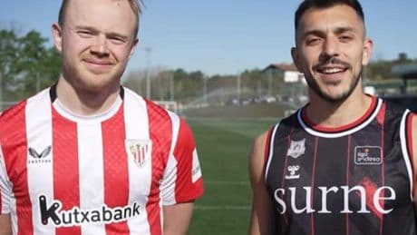 Athletic y Bilbao Basket se dan ánimos de la mano de Aitor Paredes y Harald Frey: «En Bilbao soñamos a lo grande»