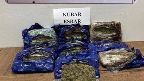 Otobüste 7 kilo esrarla yakalanan yolcu tutuklandı