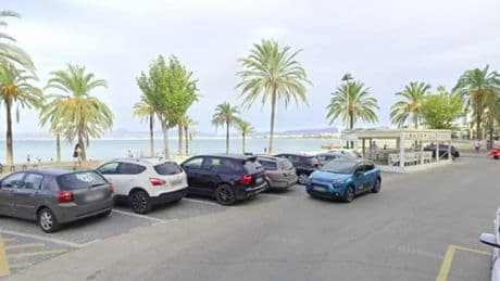 Estas son las multas más frecuentes al aparcar el coche en verano: la guía para evitar sanciones