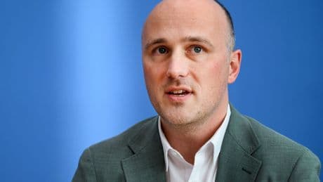 In Osnabrück: Auszeichnung für Queerbeauftragten der Bundesregierung